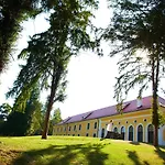 Mokrice Castle Estate 4* Obrezje