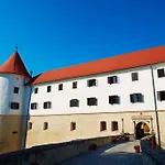 Hotel Mokrice Castle Estate Obrezje