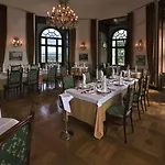 Mokrice Castle Estate 4* Obrezje