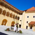 Mokrice Castle Estate 4*