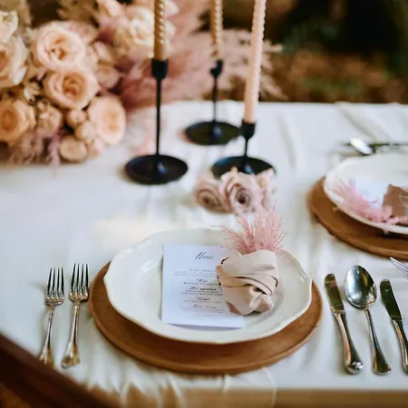 Mokrice Castle Estate Obrezje