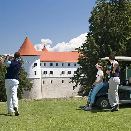 Mokrice Castle Estate Obrezje