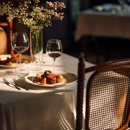 Hotel Mokrice Castle Estate 4*