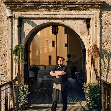 Hotel Mokrice Castle Estate Obrezje