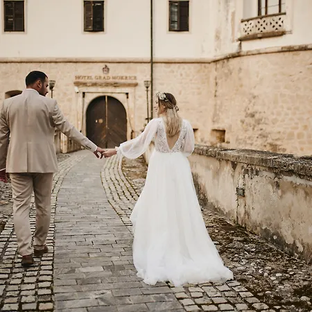 Mokrice Castle Estate فندق Obrezje