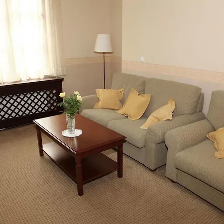 Mokrice Castle Estate 4*