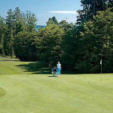 Hotell Mokrice Castle Estate 4*