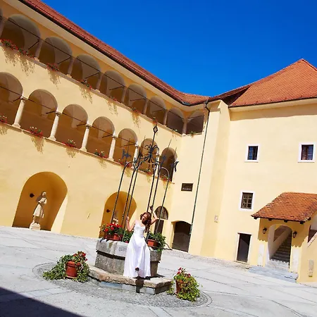 Mokrice Castle Estate 4*