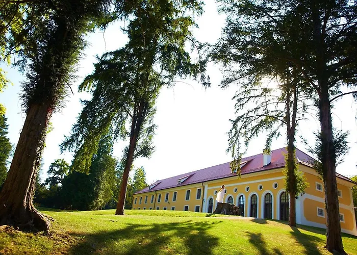 Mokrice Castle Estate 4* Obrežje