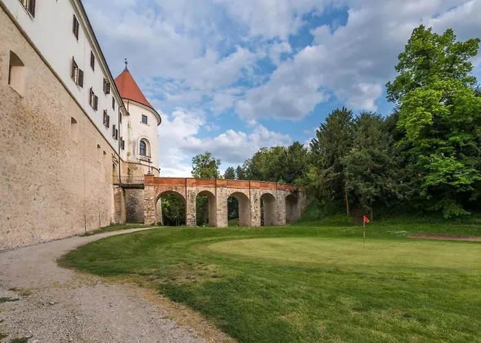 Mokrice Castle Estate Hotel 4*