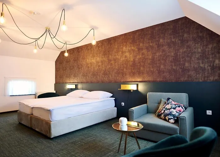 Hotel Mokrice Castle Estate Obrezje