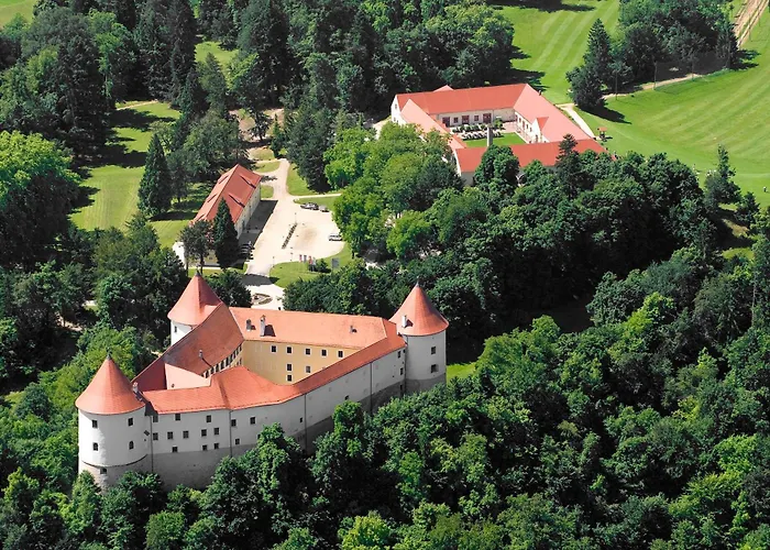 Mokrice Castle Estate Hotel