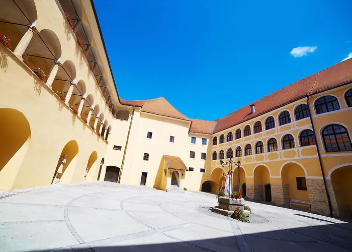 Mokrice Castle Estate Obrezje